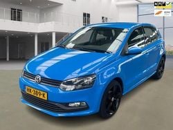 Blauw Gebruikt 2015 VW Polo Hatchback | € 7.499 (Goede deal)