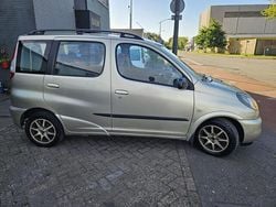 Beige Gebruikt 2002 Toyota Yaris Verso Sol MPV | € 3.450 (Eerlijke prijs)