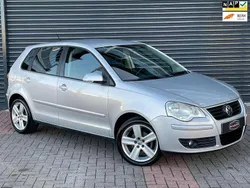 Grijs Gebruikt 2008 VW Polo Comfortline Hatchback | € 2.500 (Goede deal)