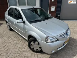 Grijs Gebruikt 2007 Dacia Logan Prestige Sedan | € 1.250 (Goede deal)