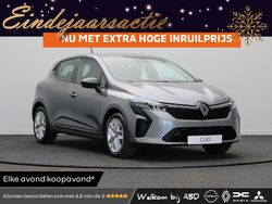 Grijs Nieuw 2025 Renault Clio V Evolution Hatchback | € 24.645 (Eerlijke prijs)