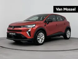 Rood Gebruikt 2024 Renault Captur Evolution SUV | € 30.940 (Iets duurder)
