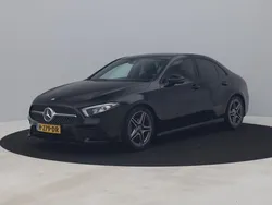 Zwart Gebruikt 2020 Mercedes A200 Business Sedan | € 26.700 (Eerlijke prijs)