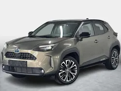 Gebruikt 2022 Toyota Yaris Hybrid Executive | € 28.950 (Eerlijke prijs)