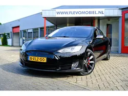 Zwart Gebruikt 2014 Tesla Model S Performance Sedan | € 21.450 (Iets duurder)