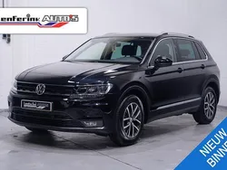 Zwart Gebruikt 2018 VW Tiguan Comfortline SUV | € 22.966 (Eerlijke prijs)