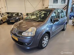 Blauw Gebruikt 2012 Renault Modus Night&Day MPV | € 3.950 (Eerlijke prijs)