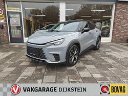 Grijs Gebruikt 2024 Lexus LBX SUV | € 36.450 (Goede deal)