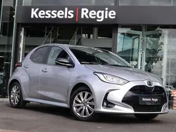 Grijs, metallic lak Gebruikt 2022 Mazda 2 Hatchback | € 22.950 (Eerlijke prijs)