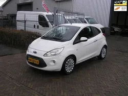 Wit, metallic lak Gebruikt 2010 Ford Ka Titanium X Hatchback | € 1.950 (Eerlijke prijs)