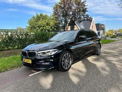 Zwart Gebruikt 2018 BMW 530 Executive Stationwagen | € 33.750 (Iets duurder)