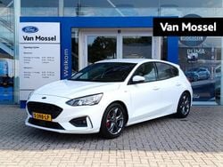 Wit Gebruikt 2021 Ford Focus Business Edition Hatchback | € 19.845 (Eerlijke prijs)