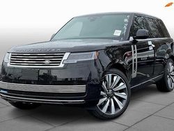 Zwart Gebruikt 2022 Land Rover Range Rover HSE SUV | € 112.950 (Duur)