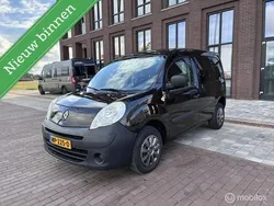 Zwart Gebruikt 2010 Renault Kangoo Authentique MPV | € 4.950 (Eerlijke prijs)