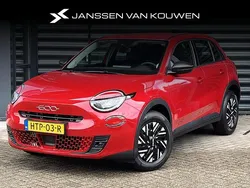 Rood Nieuw 2025 Fiat 600 Urban SUV | € 31.385 (Eerlijke prijs)