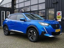 Blauw Gebruikt 2022 Peugeot e-2008 Allure SUV | € 18.589 (Goede deal)