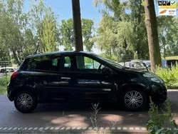 Zwart Gebruikt 2010 Renault Clio II Collection Hatchback | € 1.499 (Super prijs)