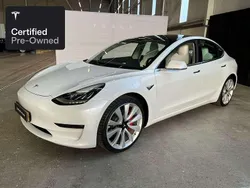 Wit Gebruikt 2019 Tesla Model 3 Performance Sedan | € 25.100 (Eerlijke prijs)