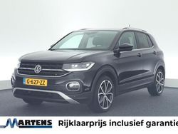 Zwart Gebruikt 2020 VW T-Cross Style SUV | € 23.949 (Eerlijke prijs)