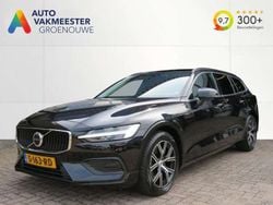 Zwart Gebruikt 2023 Volvo V60 Core Stationwagen | € 36.845 (Super prijs)