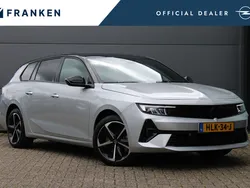 Grijs, metallic lak Gebruikt 2024 Opel Astra Stationwagen | € 31.400 (Goede deal)