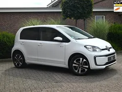 Wit Gebruikt 2020 VW e-up! Style Hatchback | € 12.750 (Eerlijke prijs)
