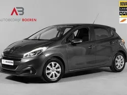 Grijs Gebruikt 2017 Peugeot 208 Hatchback | € 7.950 (Eerlijke prijs)