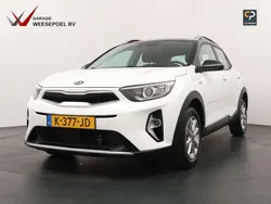 Wit Gebruikt 2021 Kia Stonic 2 SUV | € 17.950 (Eerlijke prijs)