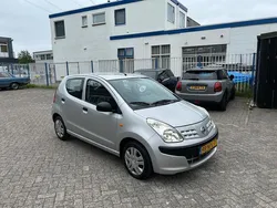 Grijs Gebruikt 2010 Nissan Pixo Visia Hatchback | € 1.650 (Eerlijke prijs)