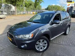 Grijs, metallic lak Gebruikt 2012 Mitsubishi Outlander Edition SUV | € 8.640 (Goede deal)
