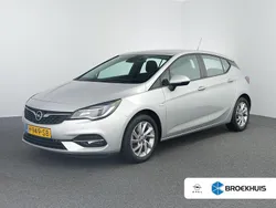 Grijs Gebruikt 2020 Opel Astra Edition Hatchback | € 13.240 (Eerlijke prijs)