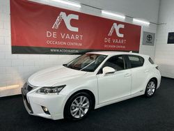 Wit Gebruikt 2014 Lexus CT200h Business Edition Hatchback | € 12.999 (Iets duurder)