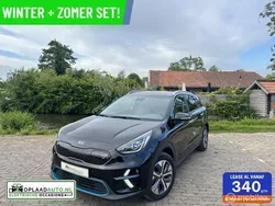Zwart Gebruikt 2021 Kia e-Niro 3 SUV | € 24.950 (Super prijs)