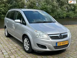 Grijs Gebruikt 2009 Opel Zafira MPV | € 6.999 (Duur)