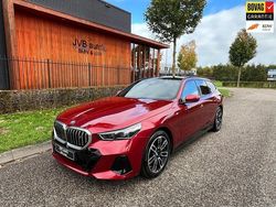 Gebruikt 2024 BMW i5 M Sport Sedan | € 61.950 (Eerlijke prijs)