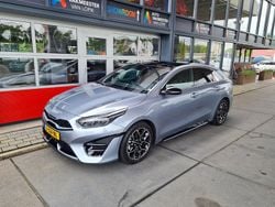 Grijs Gebruikt 2023 Kia ProCeed Hatchback | € 28.950 (Eerlijke prijs)
