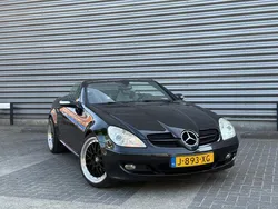 Zwart Gebruikt 2005 Mercedes SLK200 Cabriolet | € 4.250 (Duur)