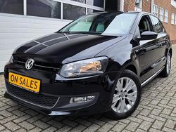 Zwart Gebruikt 2014 VW Polo Highline Hatchback | € 6.980 (Super prijs)