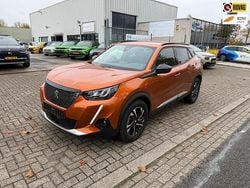 Oranje Gebruikt 2022 Peugeot 2008 Allure SUV | € 21.850 (Goede deal)