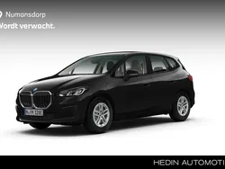 Zwart Nieuw 2024 BMW 225 Active Tourer MPV | € 48.436