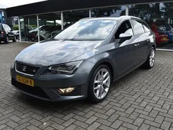 Grijs Gebruikt 2016 Seat Leon CONNECT Stationwagen | € 12.950 (Iets duurder)