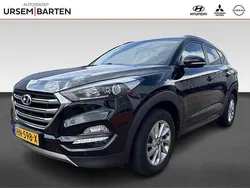 Zwart Gebruikt 2015 Hyundai Tucson Comfort SUV | € 13.430 (Eerlijke prijs)
