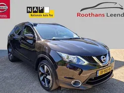 Zwart, metallic lak Gebruikt 2016 Nissan Qashqai N-Connecta SUV | € 11.900 (Eerlijke prijs)
