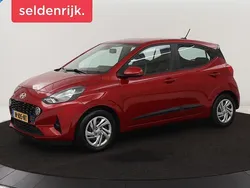Rood Gebruikt 2021 Hyundai i10 Comfort Hatchback | € 12.400 (Eerlijke prijs)
