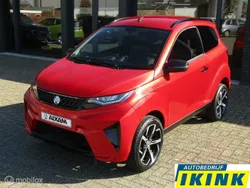 Rood Nieuw 2025 Aixam e-Crossover | € 21.671