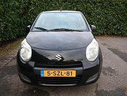 Zwart Gebruikt 2014 Suzuki Alto Comfort Hatchback | € 4.950 (Eerlijke prijs)