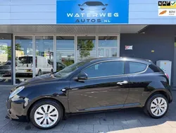 Zwart Gebruikt 2017 Alfa Romeo MiTo Super Hatchback | € 7.950 (Goede deal)