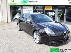 Zwart Gebruikt 2013 Alfa Romeo Giulietta Hatchback | € 7.950 (Eerlijke prijs)