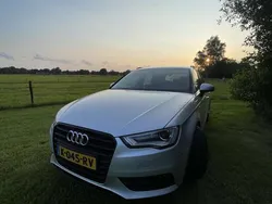 Grijs Gebruikt 2013 Audi A3 Hatchback | € 13.899