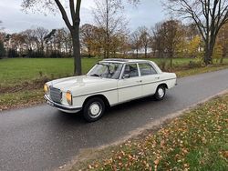 Wit Gebruikt 1974 Mercedes W114 Sedan | € 9.950